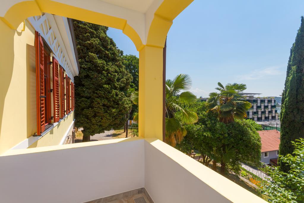 Villa Roma Portorož Buitenkant foto